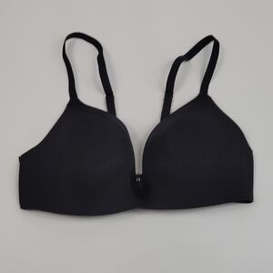 Underoutfit The Satin Grace 3D Molded Bra